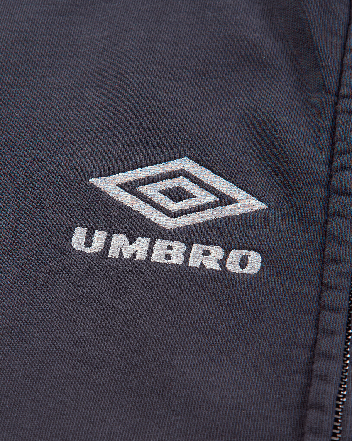 Umbro Compact Masked Zip Hoodie Washed Black Sweatshirts Hoodies UBMW0729FA460 BLK0020