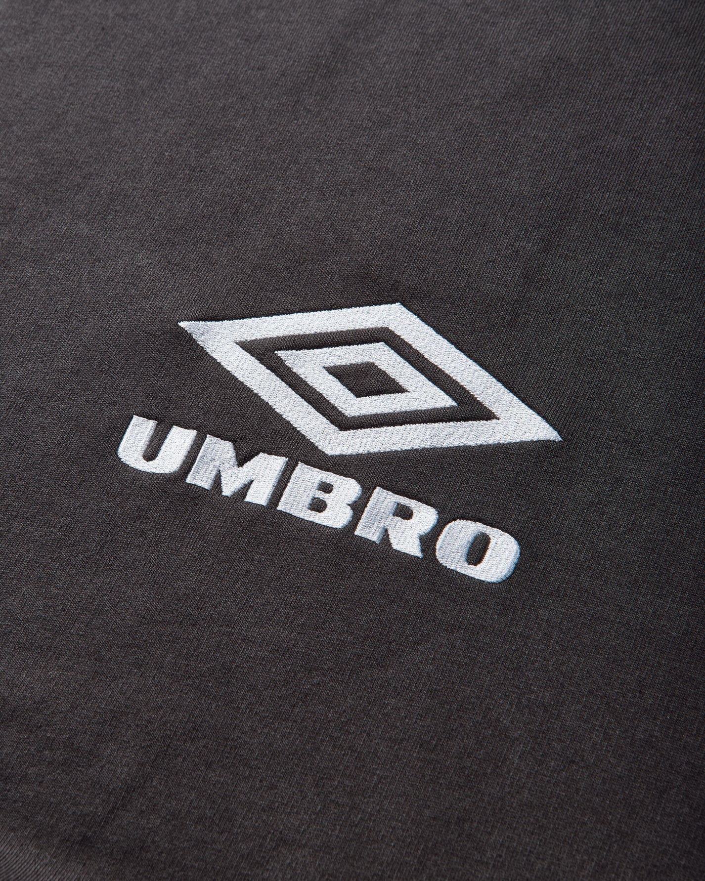 Umbro Og Logo Mask Hoodie Washed Black Sweatshirts Hoodies UBMW0411FA256 BLK0020