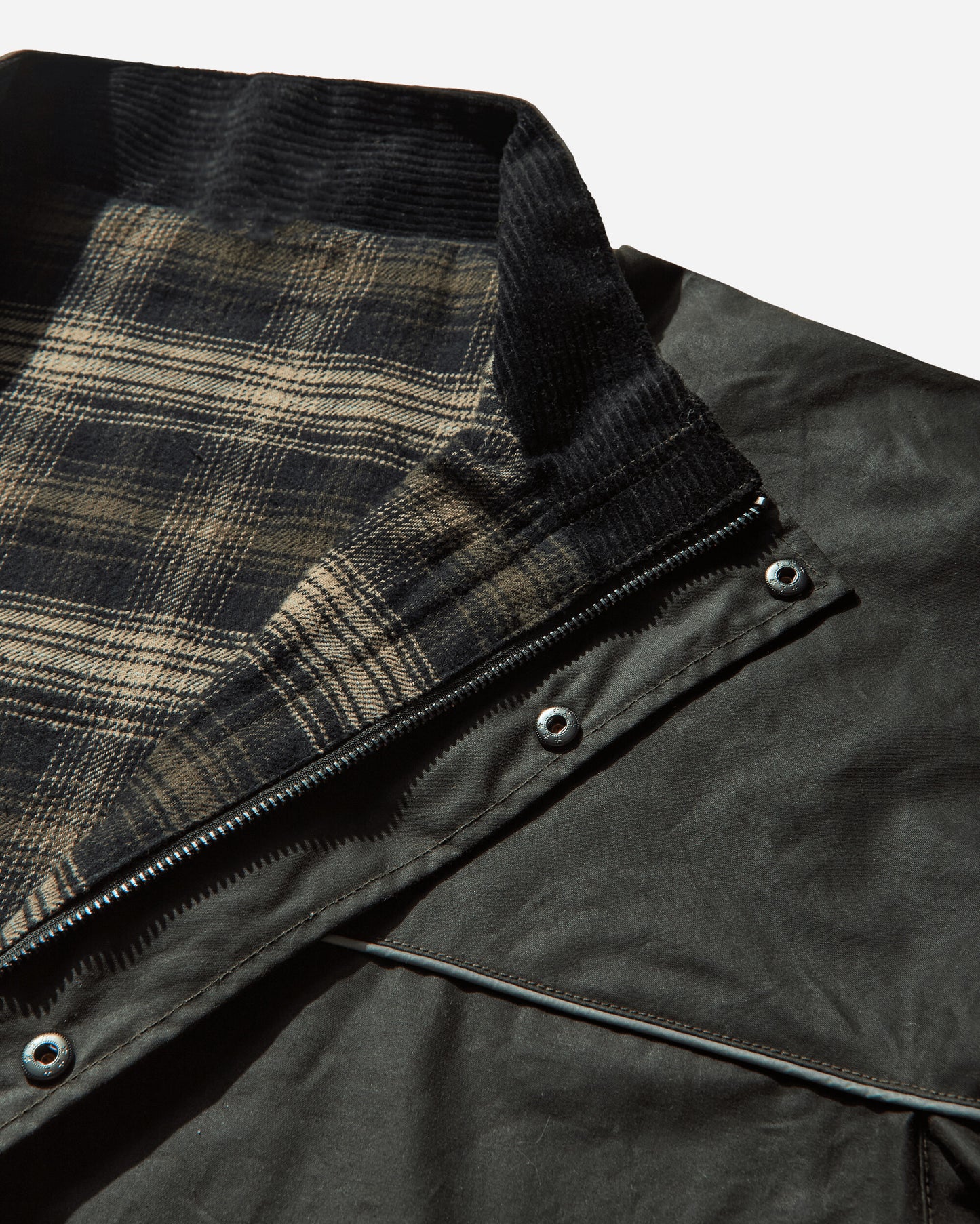 Umbro Trainer Waxed Jacket Dark Olive Coats and Jackets Jackets UBMW0333FA208 GRN0010