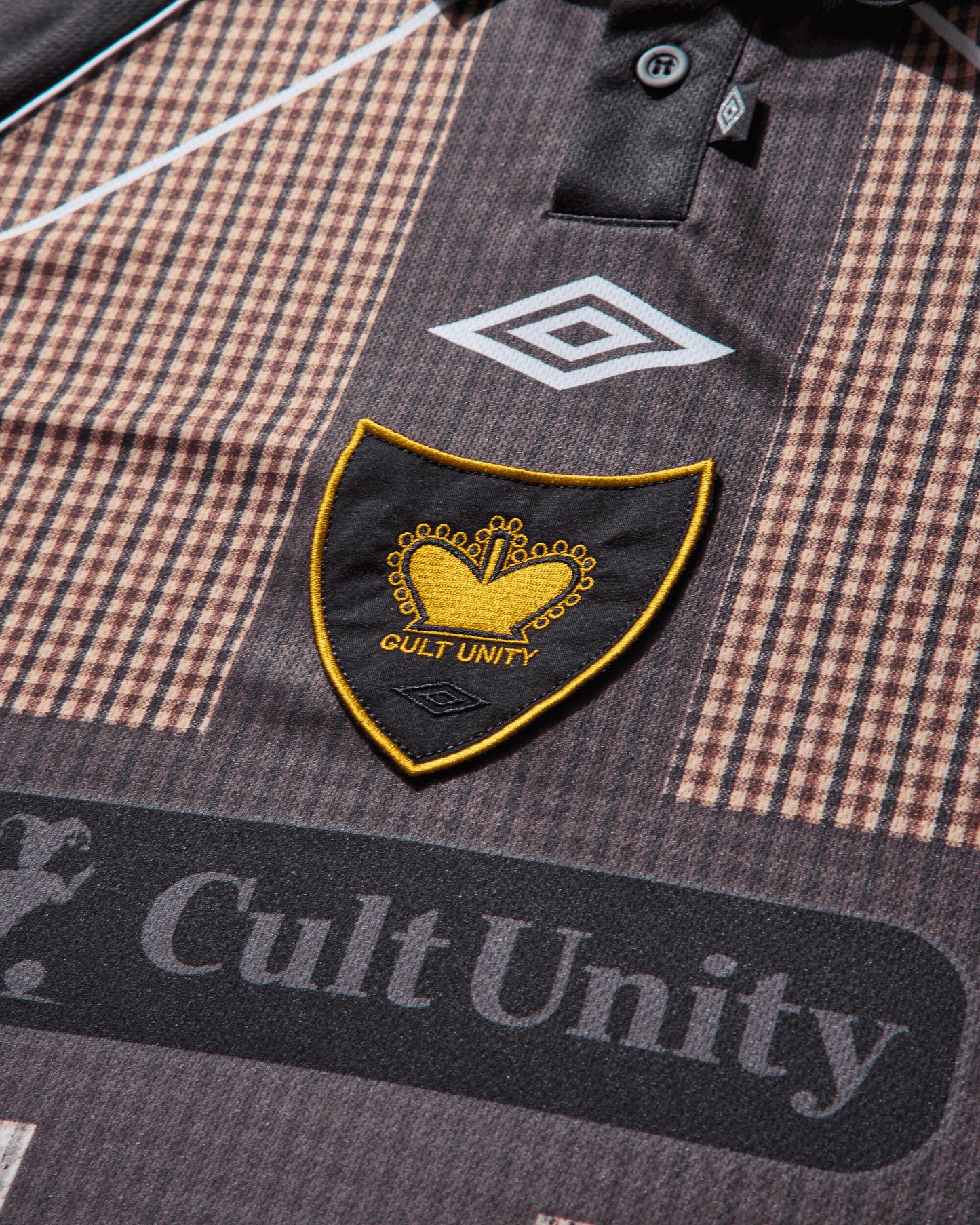 Umbro Cult Unity Check Polo Beige Black T-Shirts Polo UBMW0401FA250 BEG0024