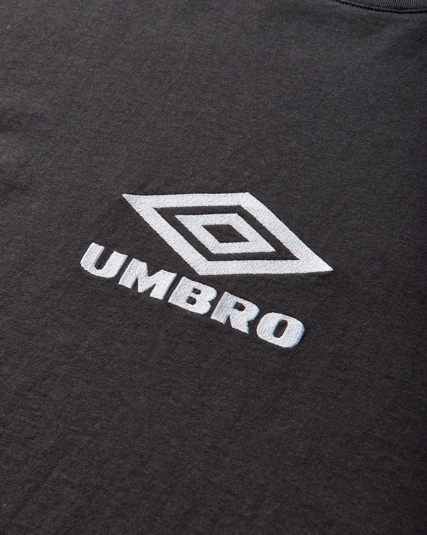 Umbro Og Logo T Shirt Washed Black T-Shirts Top UBMW0238JY55 BLK0020