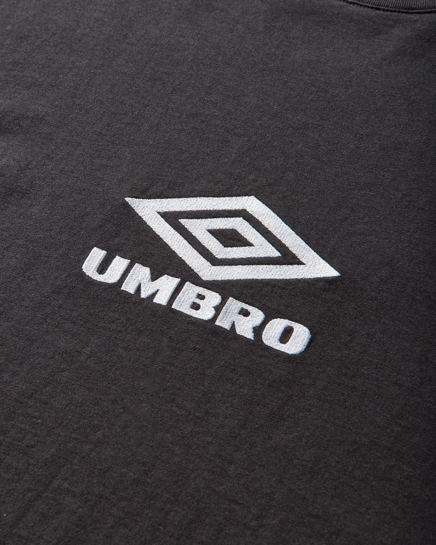 Umbro Og Logo T Shirt Washed Black T-Shirts Top UBMW0238JY55 BLK0020