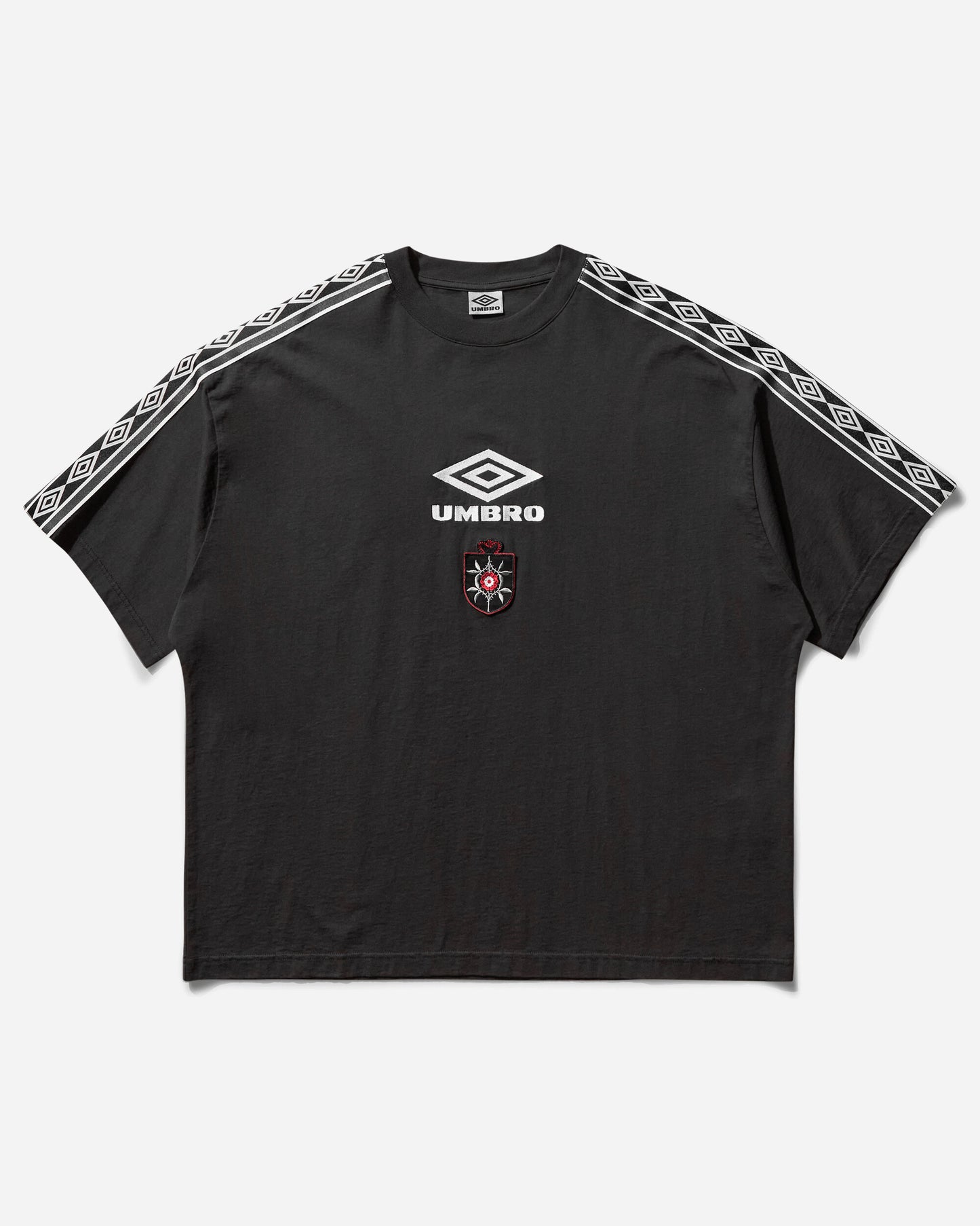 Umbro Og Tape T Shirt Washed Black T-Shirts Top UBMW0341JY101 BLK0020