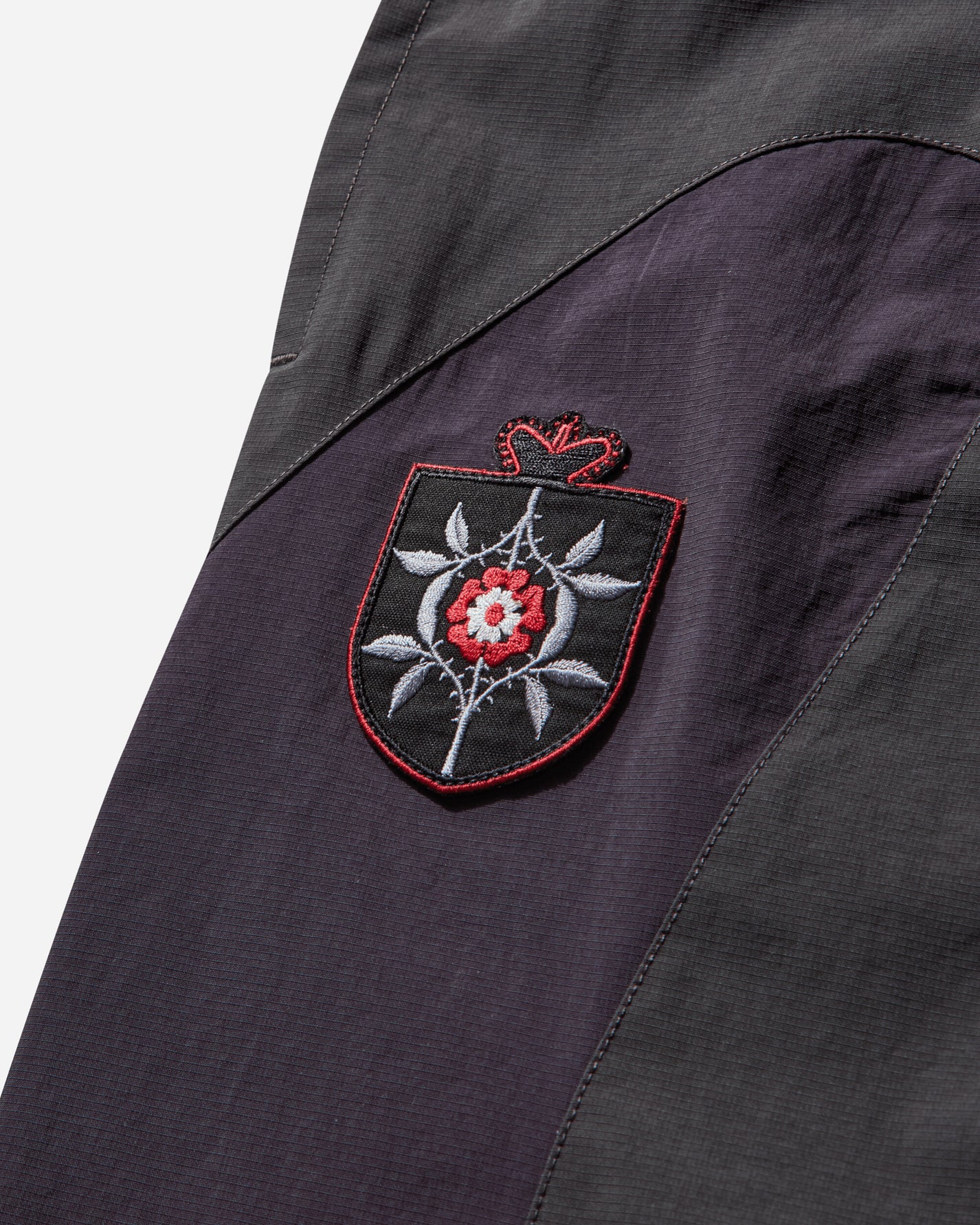 Umbro Rose Crest Track Pants Dark Grey Dark Purple Pants Trousers UBMW0345FA218 GRY0042