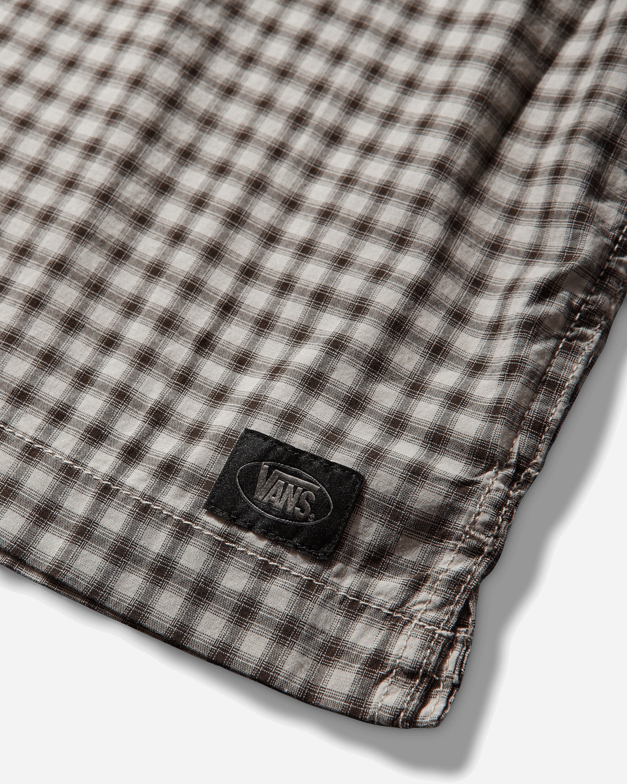Vans Larkspur Mini Plaid Ss Shirt Oatmeal/Demitasse Coats and Jackets Jackets VN000TA6GCO1