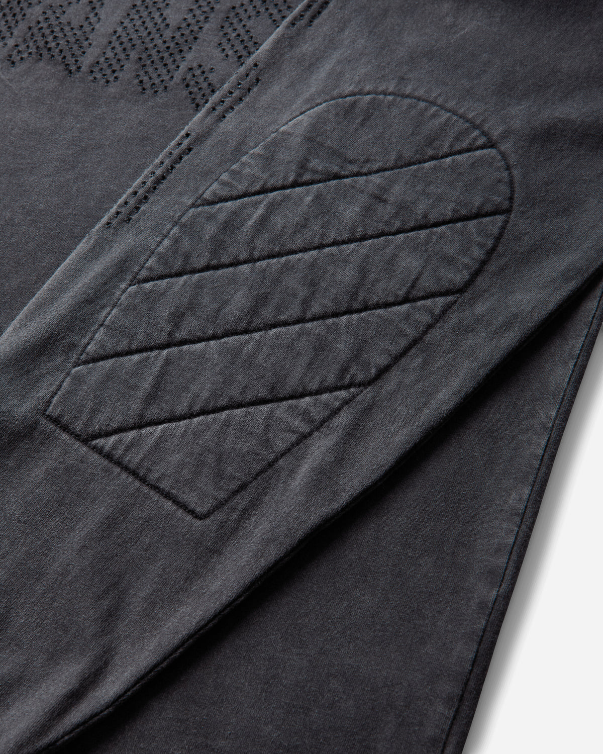 Vans Aod Lasered Longsleeve T Shirt Black T-Shirts Longsleeve VN000TTEBLK1