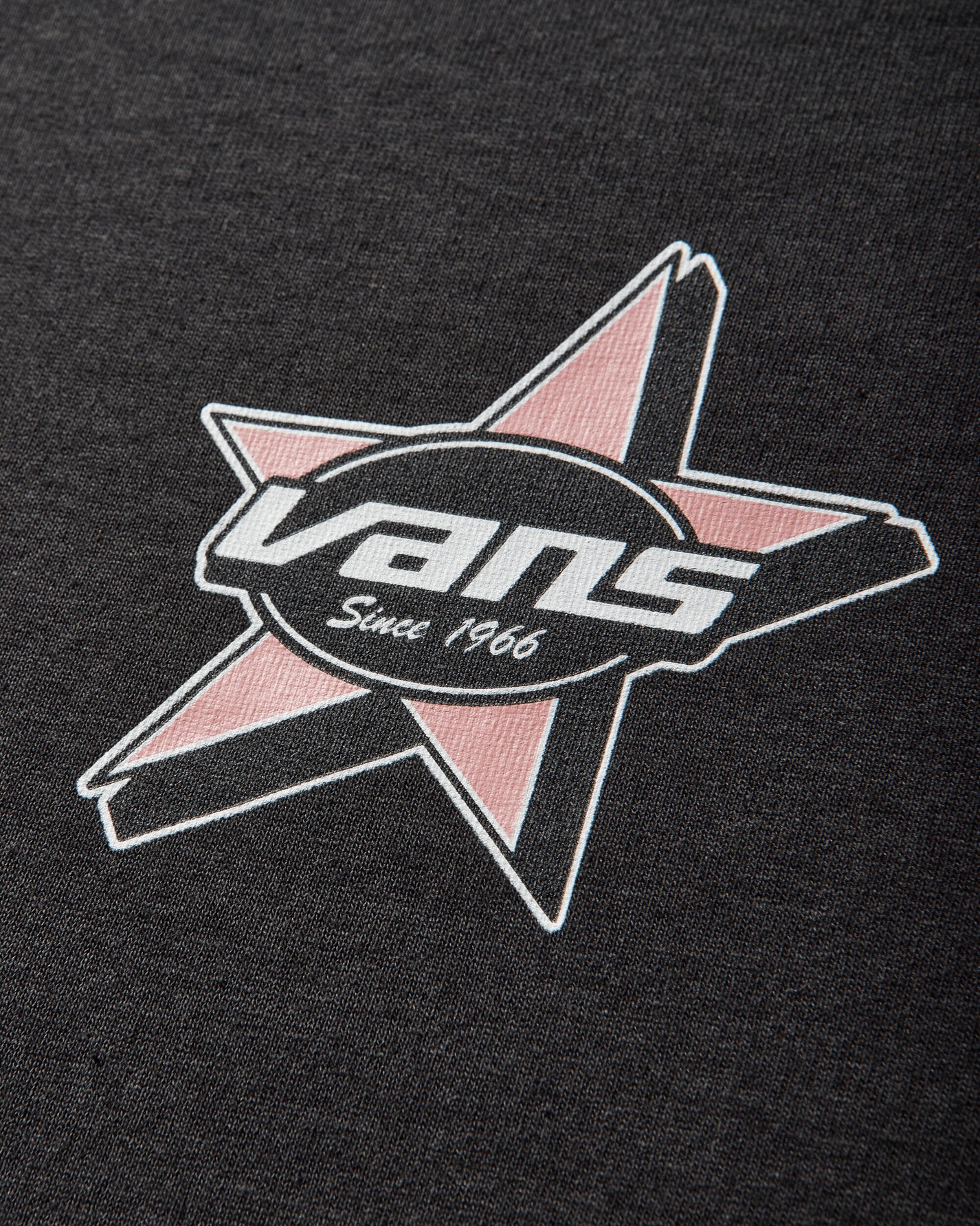 Vans Starmarked Ss Tee Black T-Shirts Shortsleeve VN000SWWBLK1