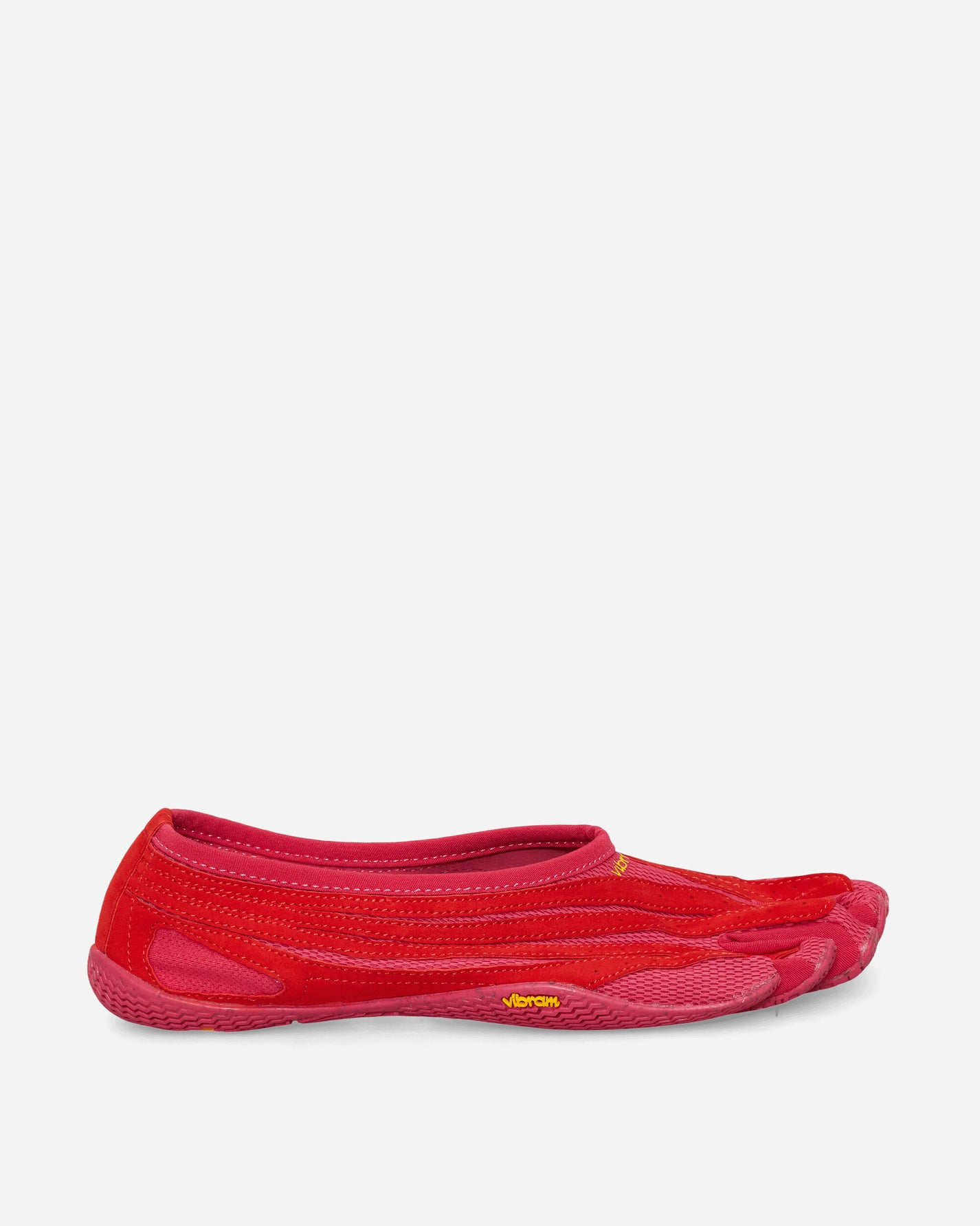 Vibram FiveFingers Wmns Jaya Evo Fuchsia/Red Sandals and Slides Flat 26W1504P RED