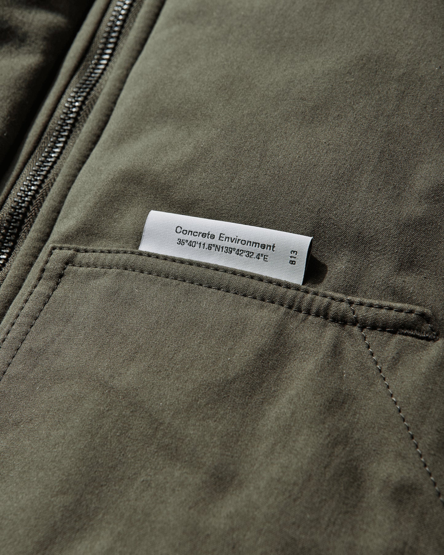 WTAPS Puff D00M  Jacket  Cotton Weather Olive Drab Coats and Jackets Down Jackets 252TQDT-JKM01 OLIVEDRAB