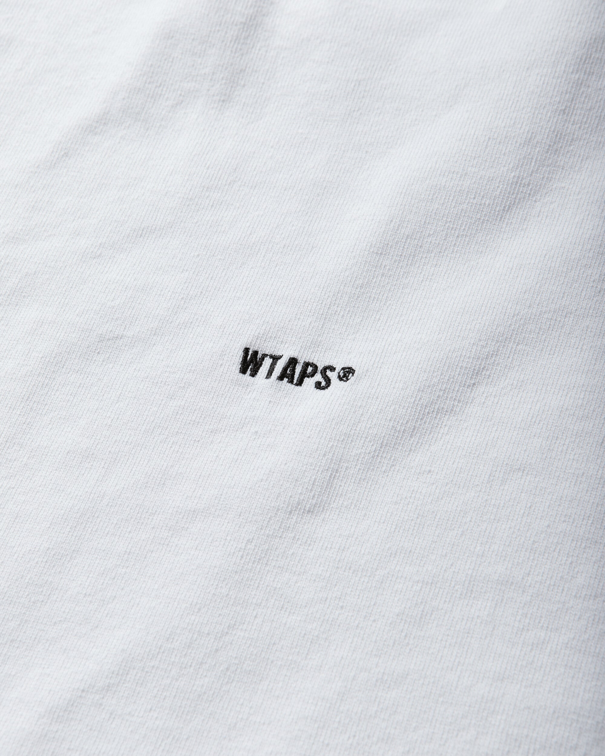 WTAPS Sign-Yd Ls Cotton White T-Shirts Longsleeve 261ATDT-CSM07 WHT