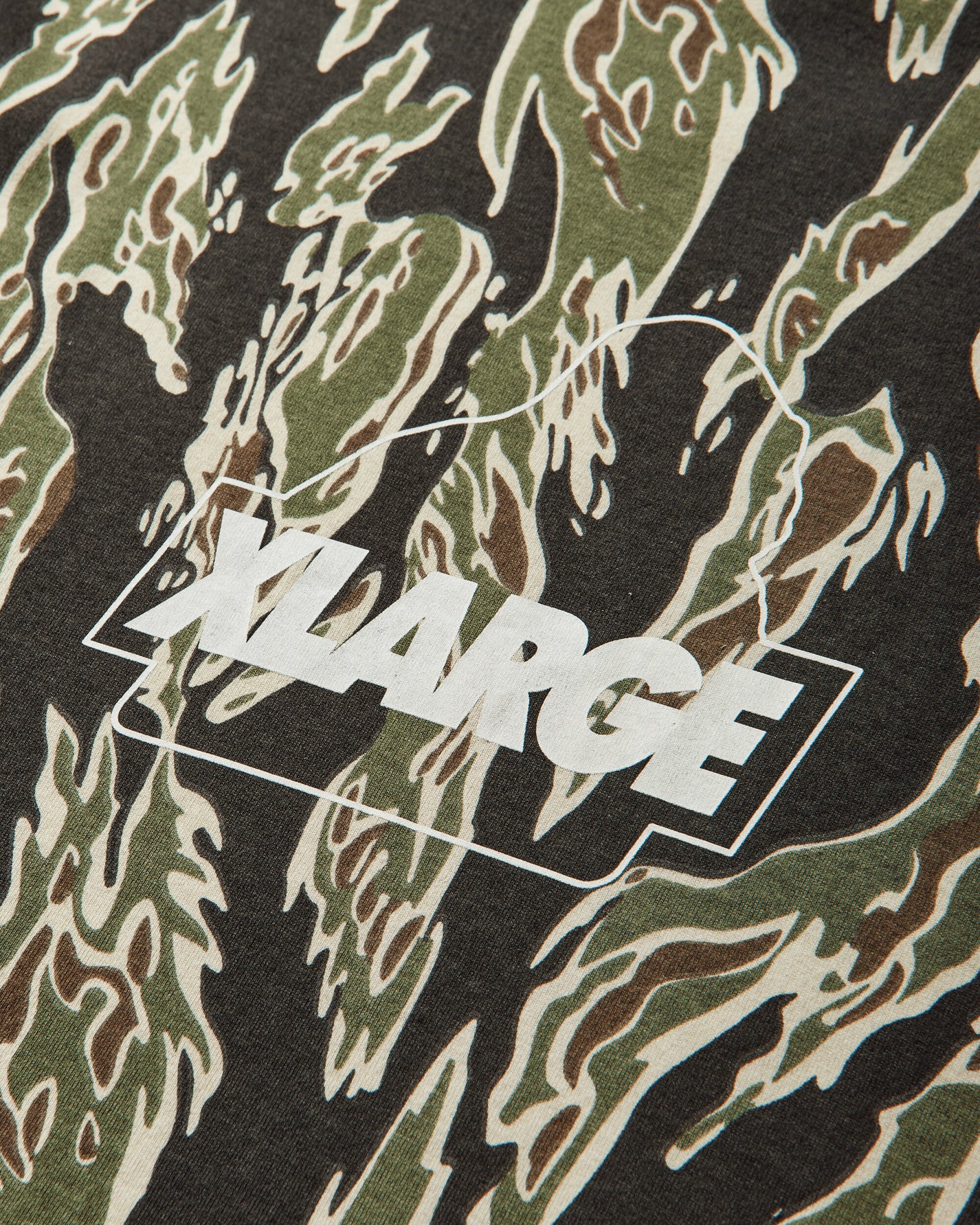 XLARGE CAMO URBAN LOGO S/S TEE OLIVE T-Shirts Shortsleeve 201261011011 51