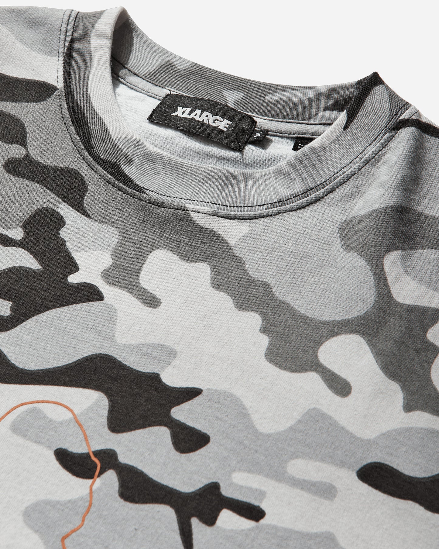 XLARGE CAMO URBAN LOGO S/S TEE GREY T-Shirts Shortsleeve 201261011011 11
