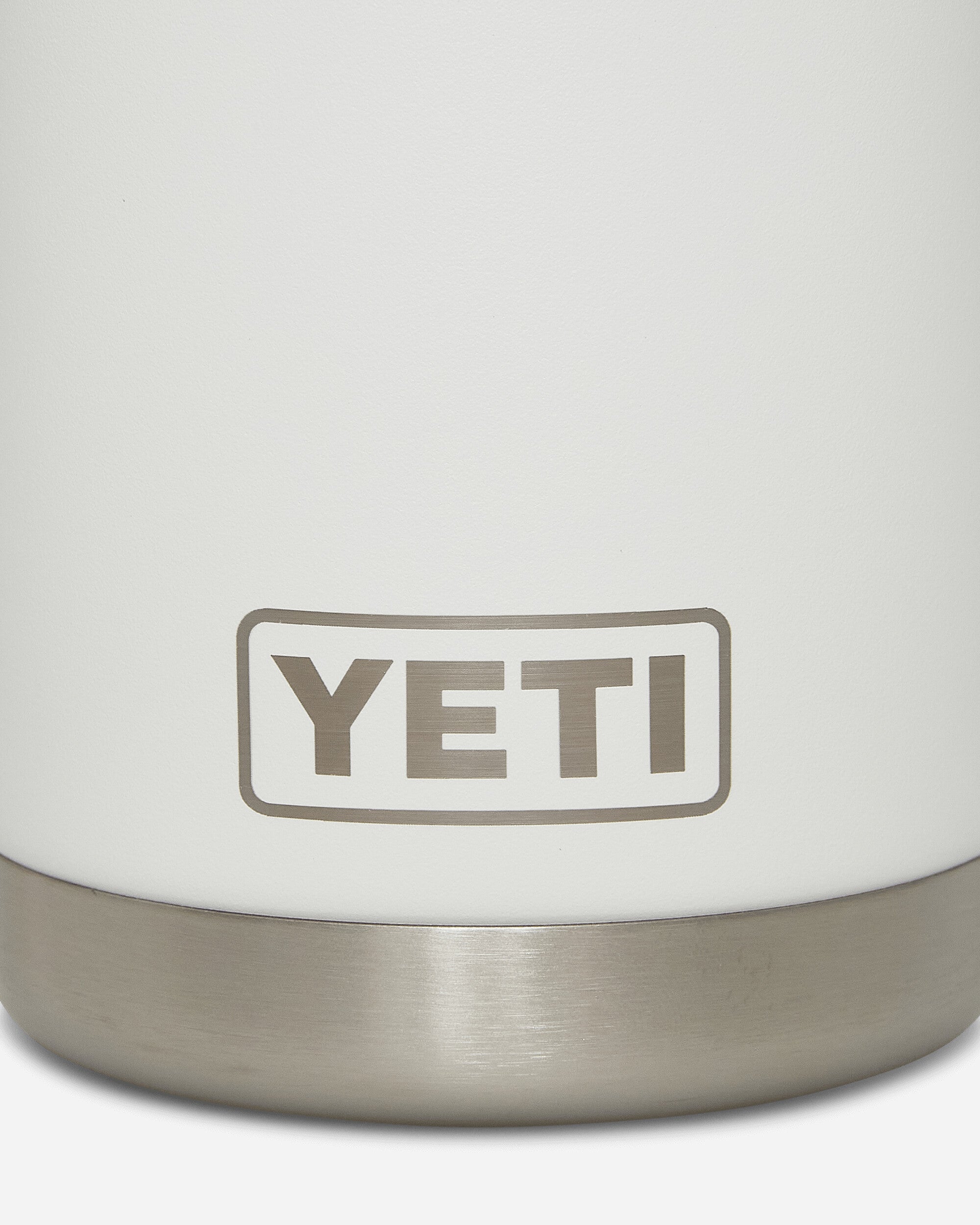 YETI Rambler 18 Oz Bottle White Equipment Bottles and Bowls 70000003461 WHT