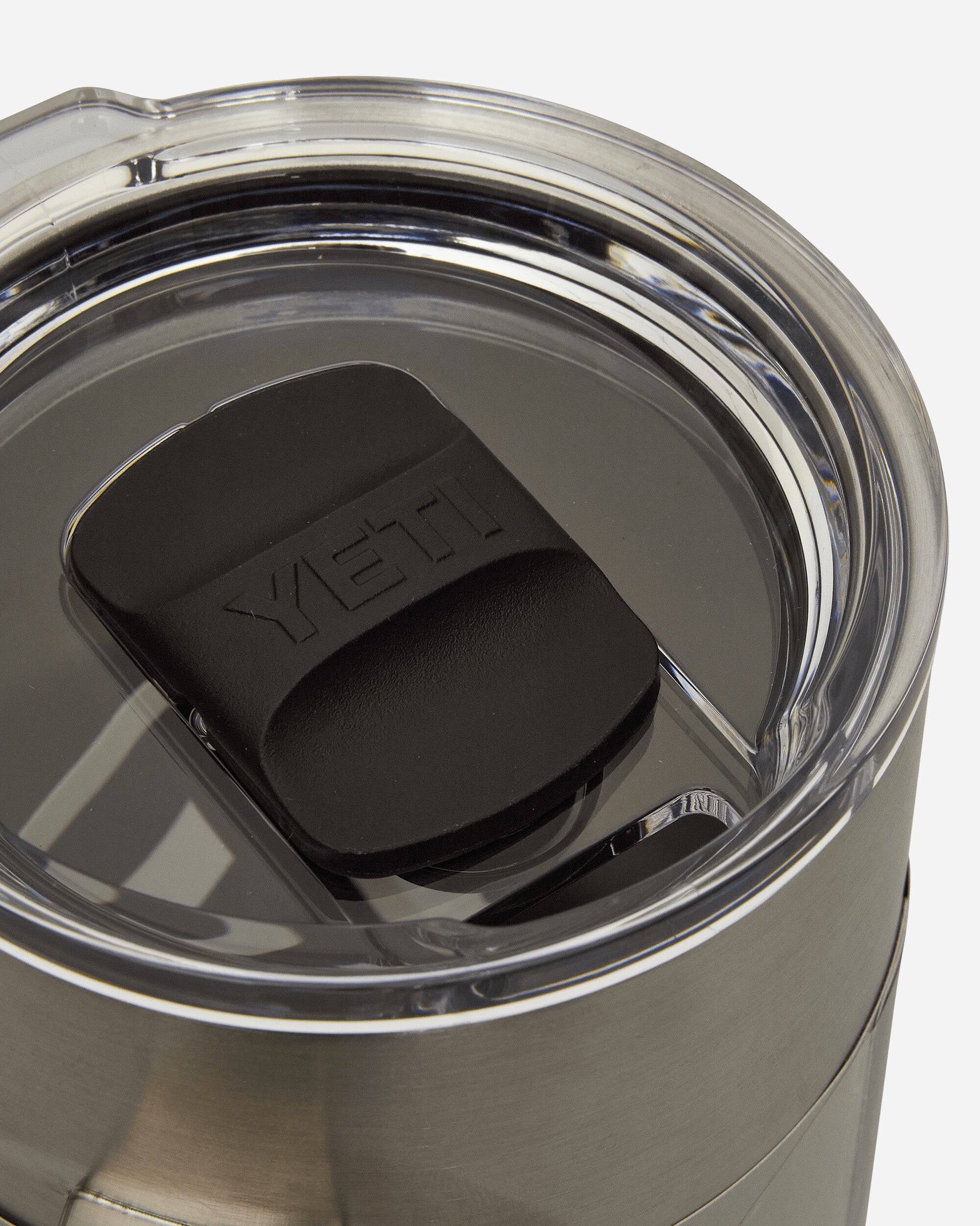 YETI Rambler 24 Oz Mug Stainless Steel Equipment Bottles and Bowls 70000000899 SS