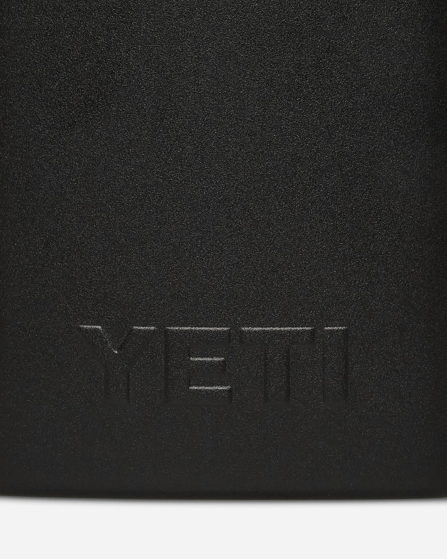 YETI Rambler Flask Black Equipment Bottles and Bowls 70000003788 BLK