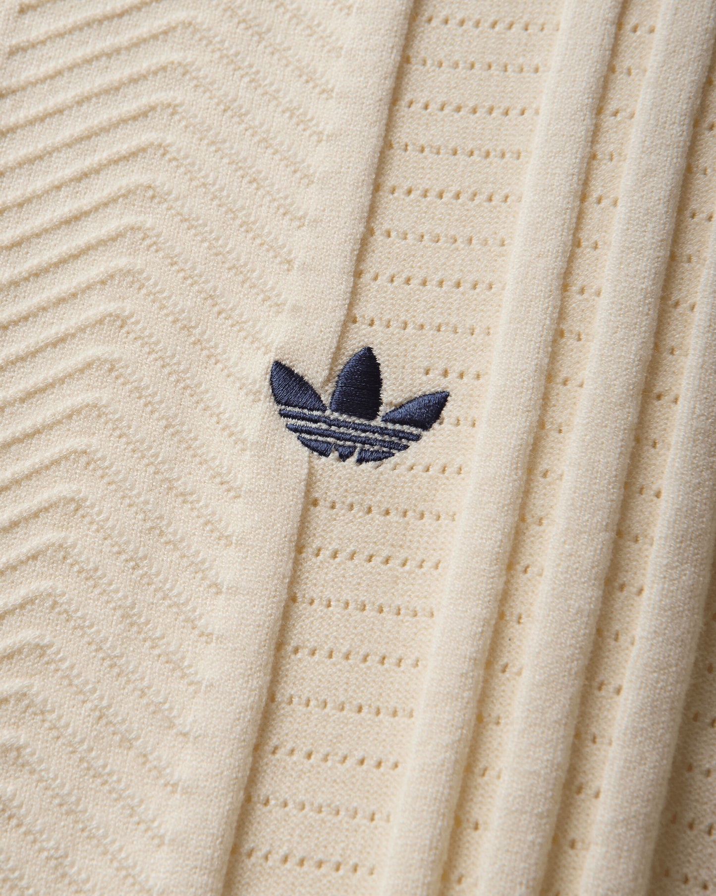 adidas Wmns Knit Fb Tt Warvan Coats and Jackets Jackets KR7047