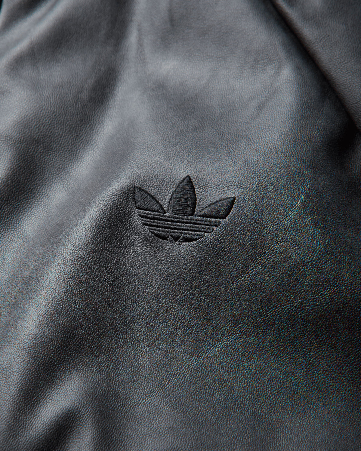 adidas Wmns Sst Jkt Black Coats and Jackets Jackets KT4240
