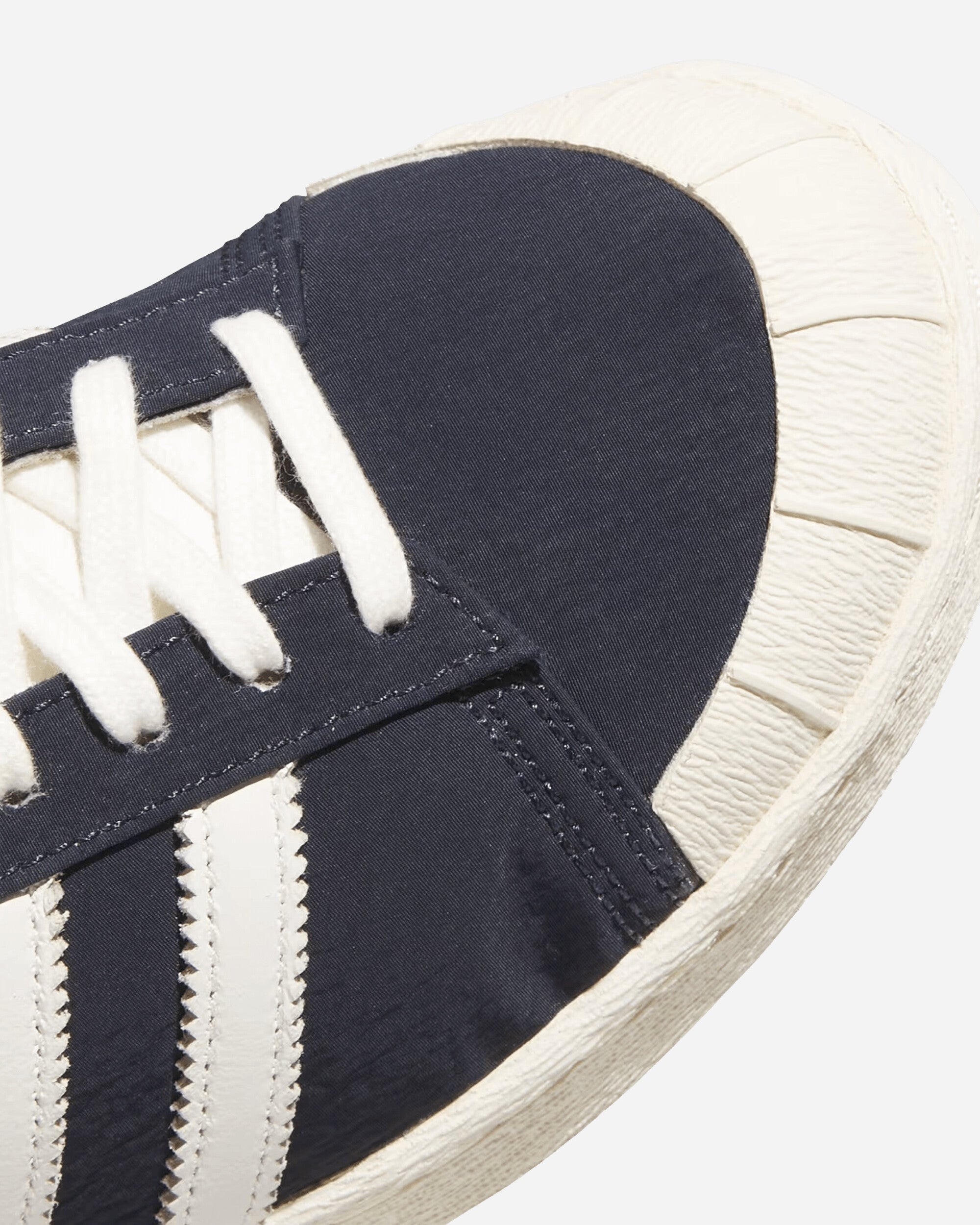 adidas Chavarria Jabbar Low Legend Ink Sneakers Low KJ4550