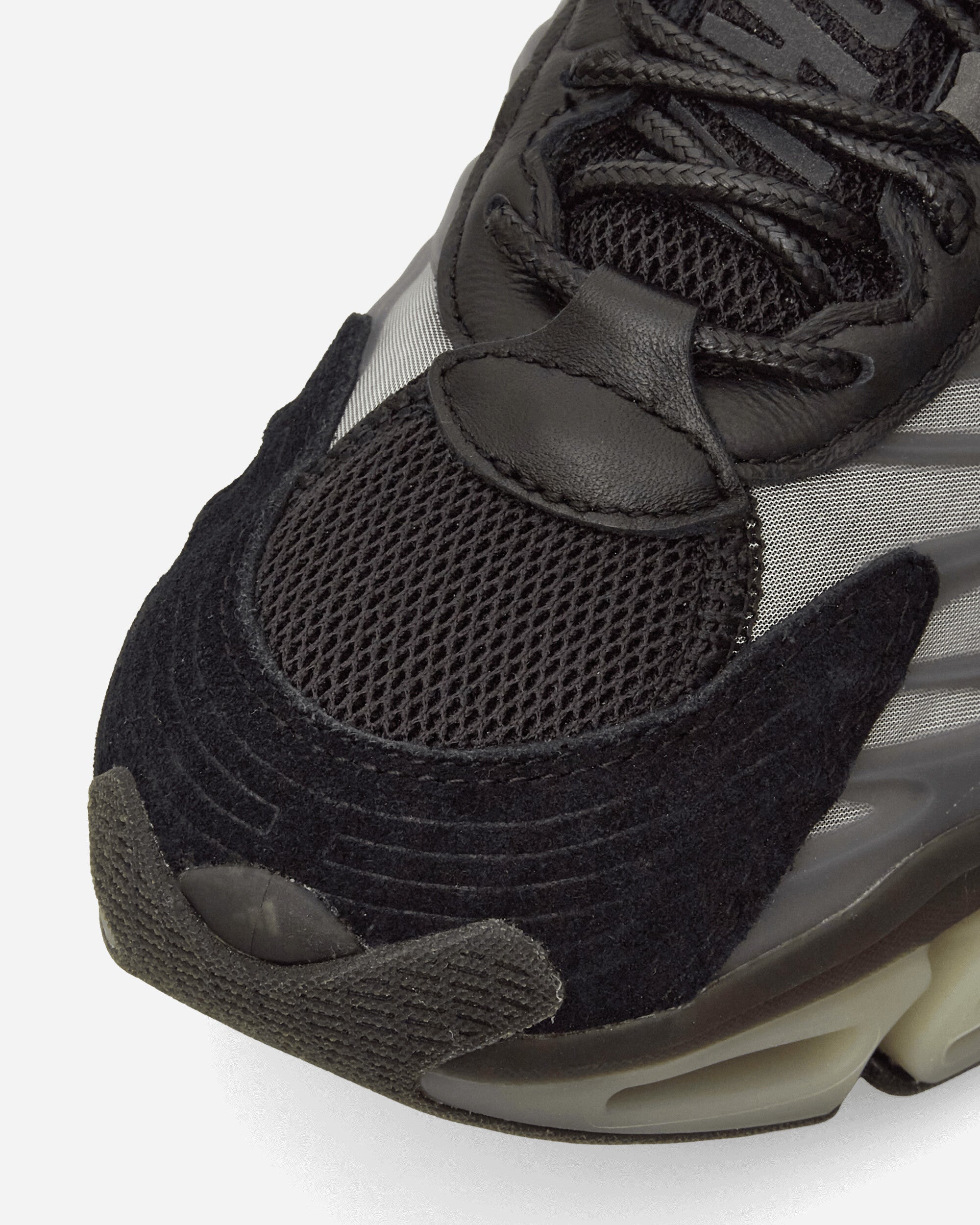 adidas Chavarria Megaride Ag Core Black Sneakers Low KJ2048