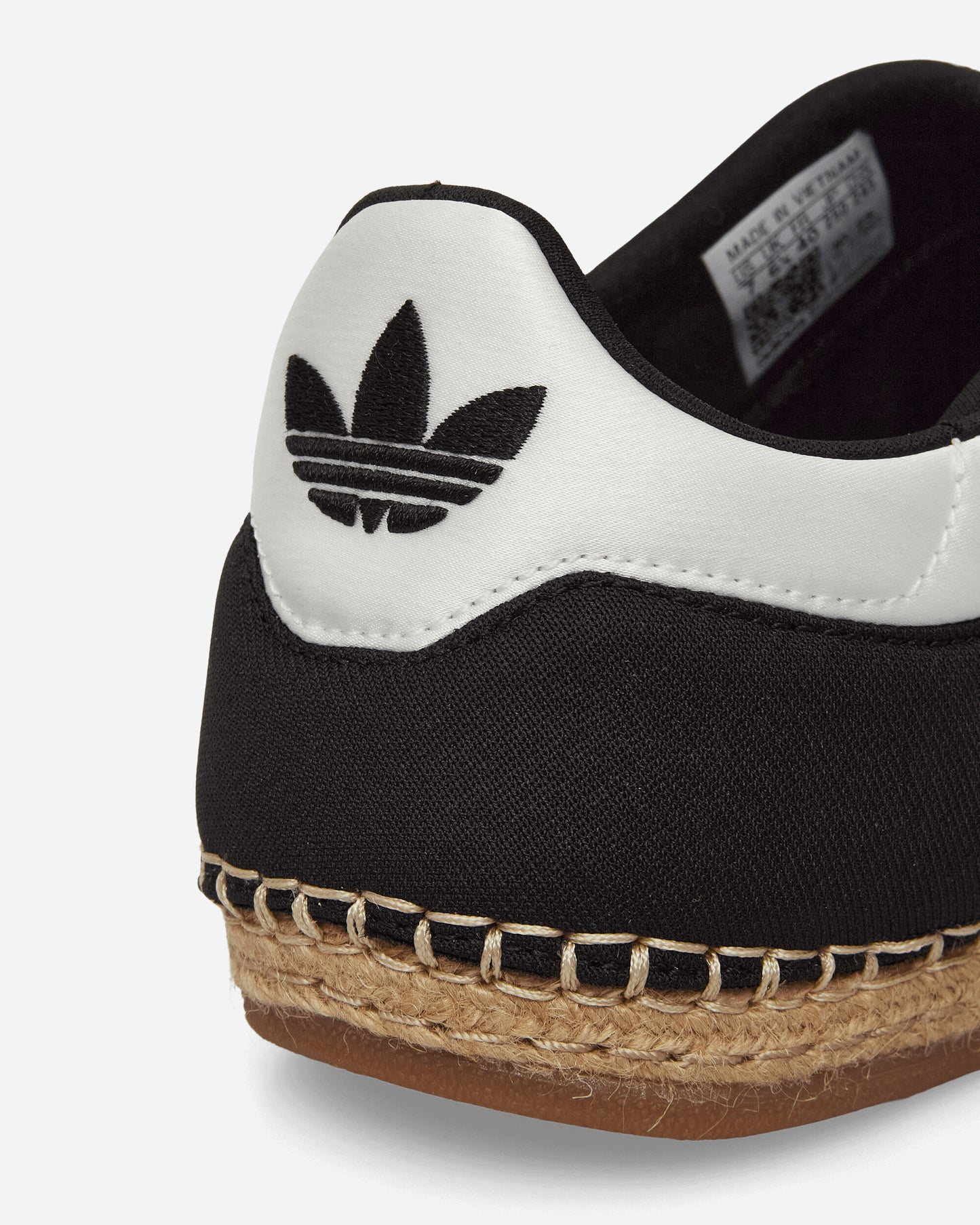 adidas Clot Qi Flow By Edc Core Black Sneakers Low JQ4053