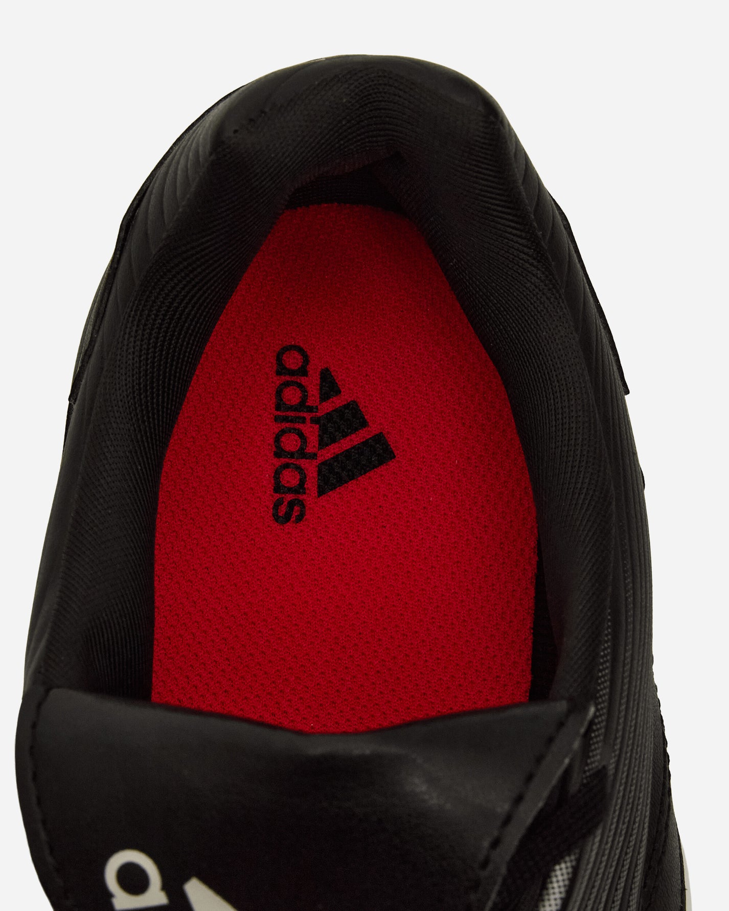 adidas Predator Sala Core Black/Zeromt/Lucred Sneakers Low JQ3916