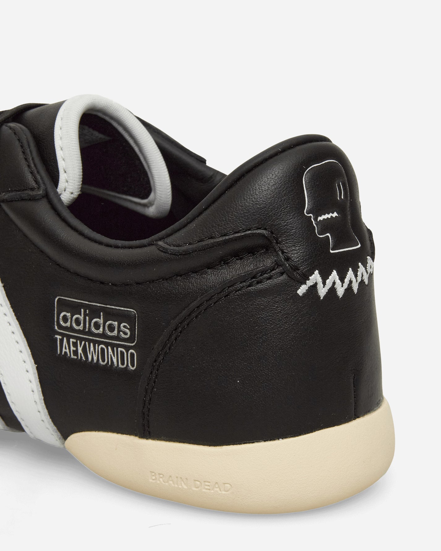 adidas Taekwondo Brain Dea Core Black/White Sneakers Low JQ9303