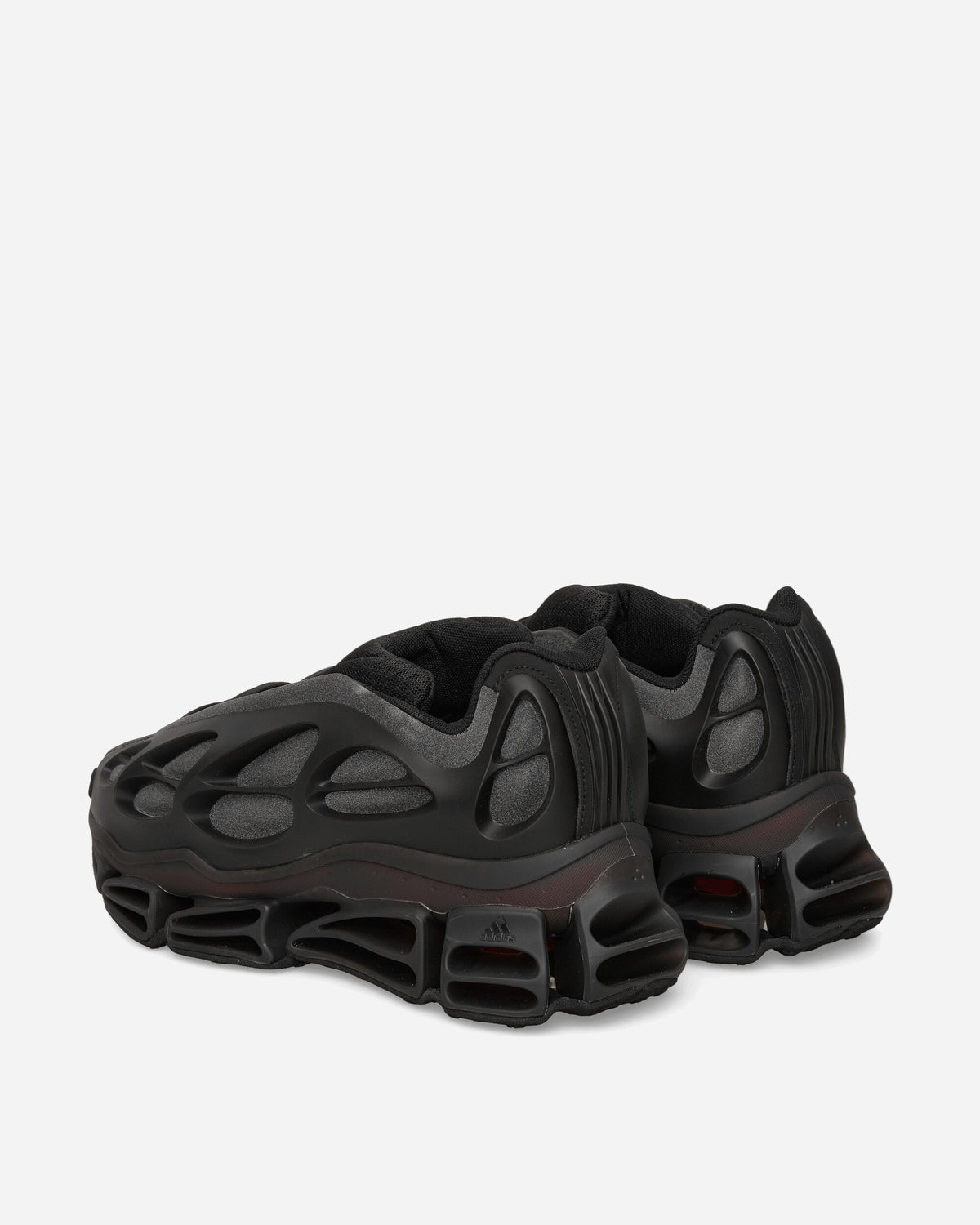 adidas Willy Chavarria Meg Cblack/Cblack/Betsca Sneakers Low KJ2033