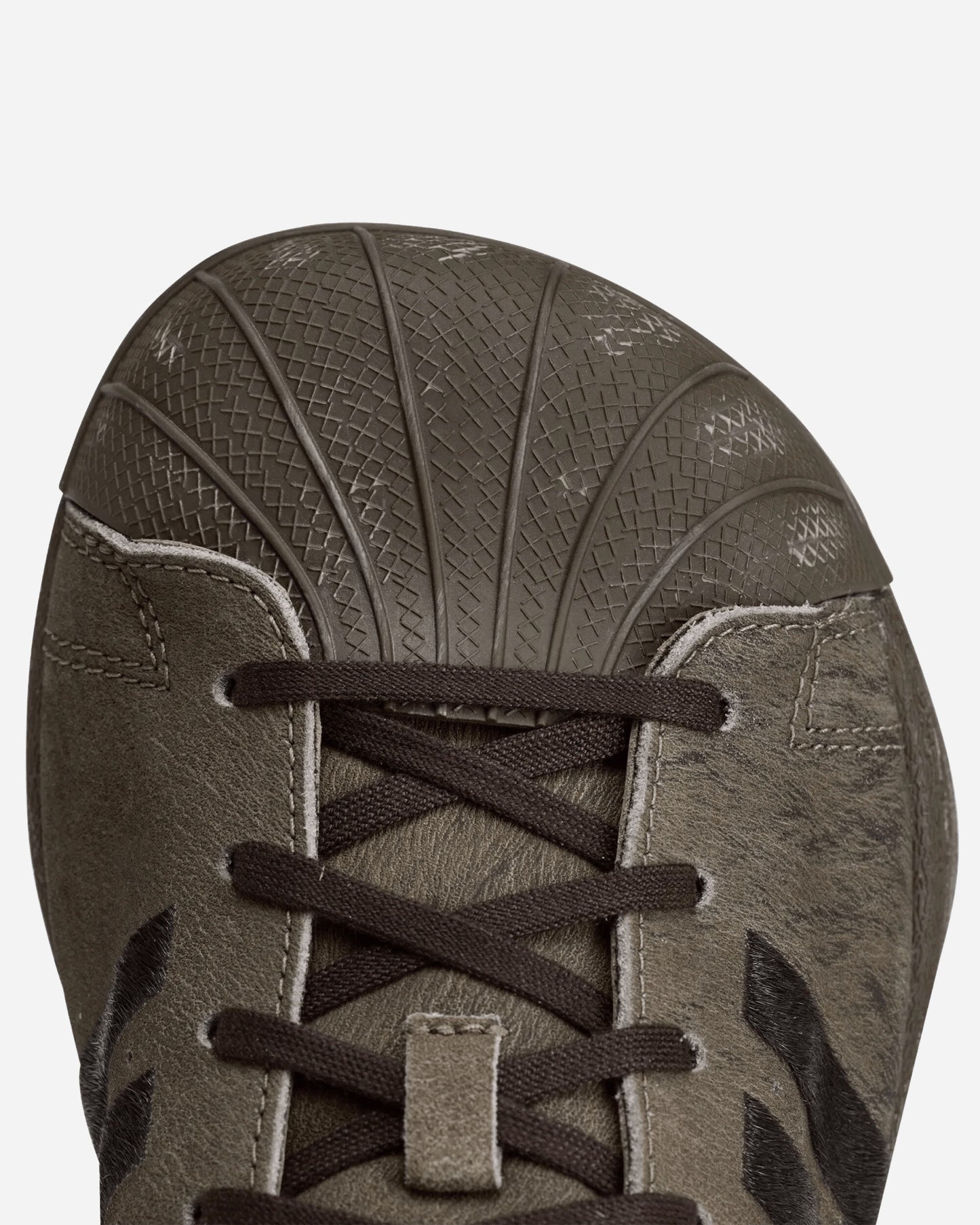 adidas Wmns Avavavavavsst Shaved Dark Brown Sneakers Low KK2724
