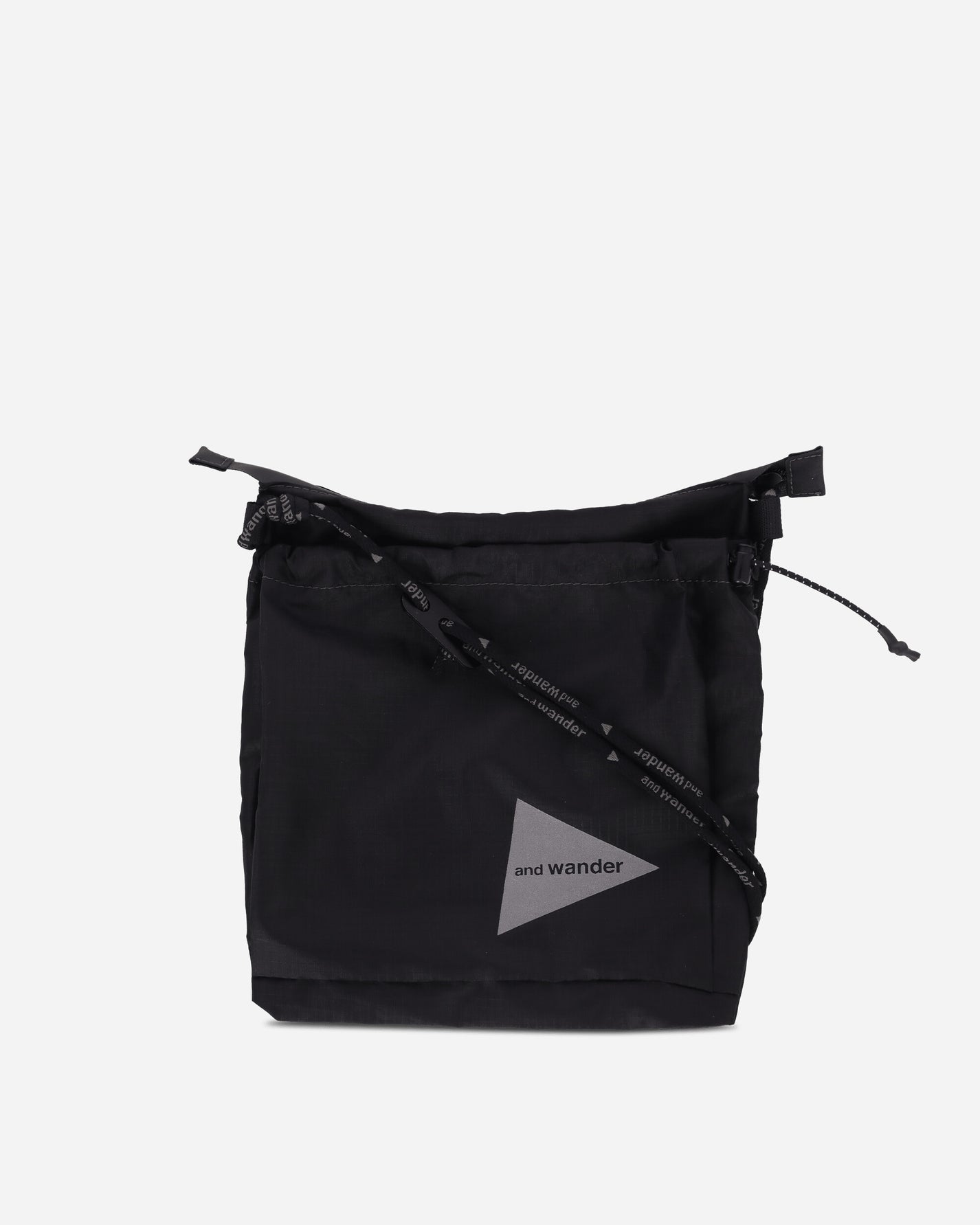 and wander 149  Crispy Rip Sacoche Black  Bags and Backpacks Pouches 5746985151 010