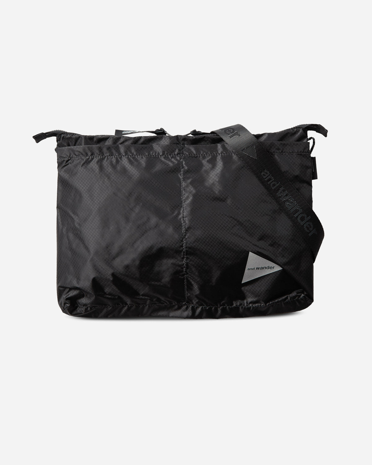 and wander 137 Sil Sacoche Black Bags and Backpacks Shoulder Bags 5745975213 010