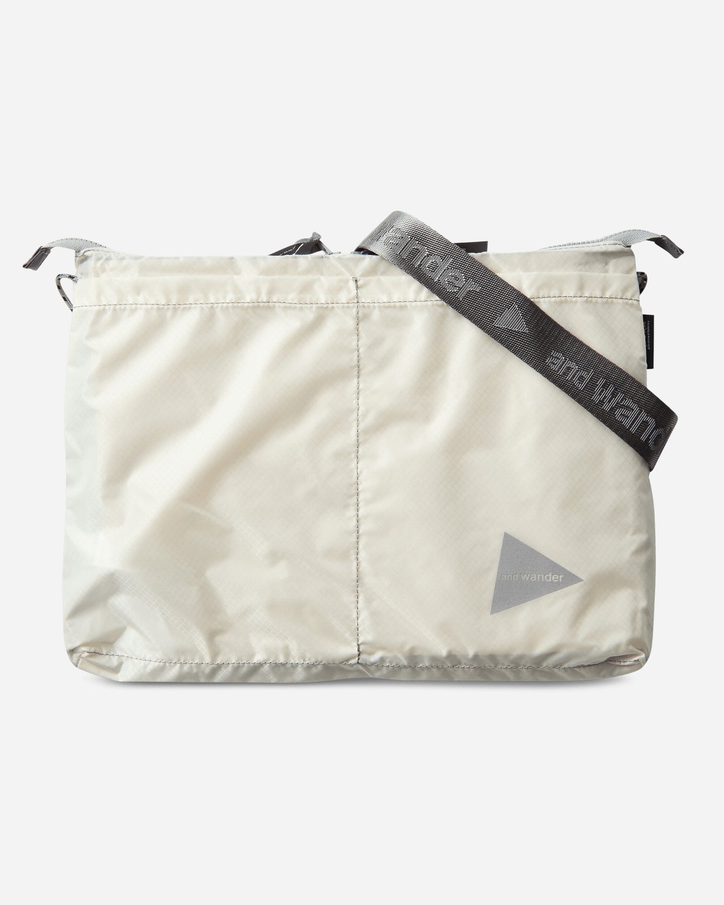 and wander 137 Sil Sacoche White Bags and Backpacks Shoulder Bags 5745975213 030