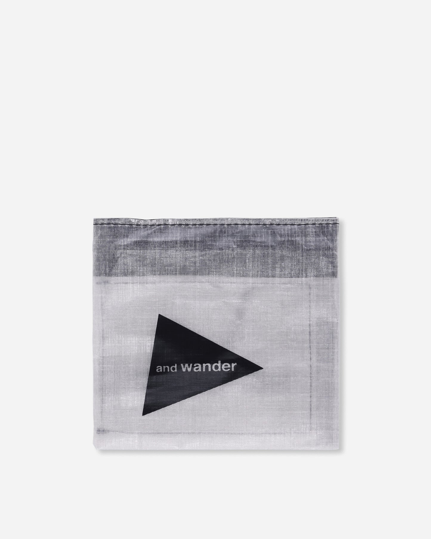 and wander 122  Ul Wallet With Dyneema Off White Wallets and Cardholders Wallets 5745975210 031