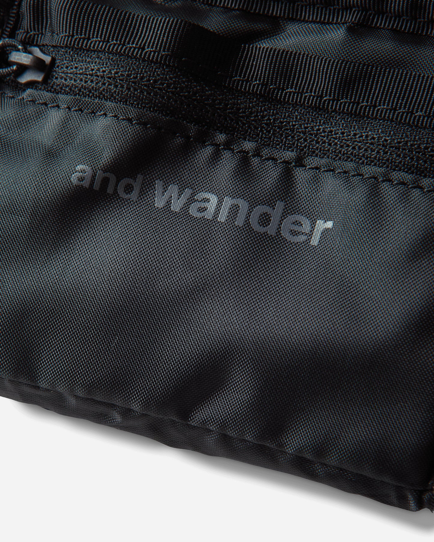 and wander 127 Ocean Rip Wallet Black Wallets and Cardholders Wallets 5745977119 010
