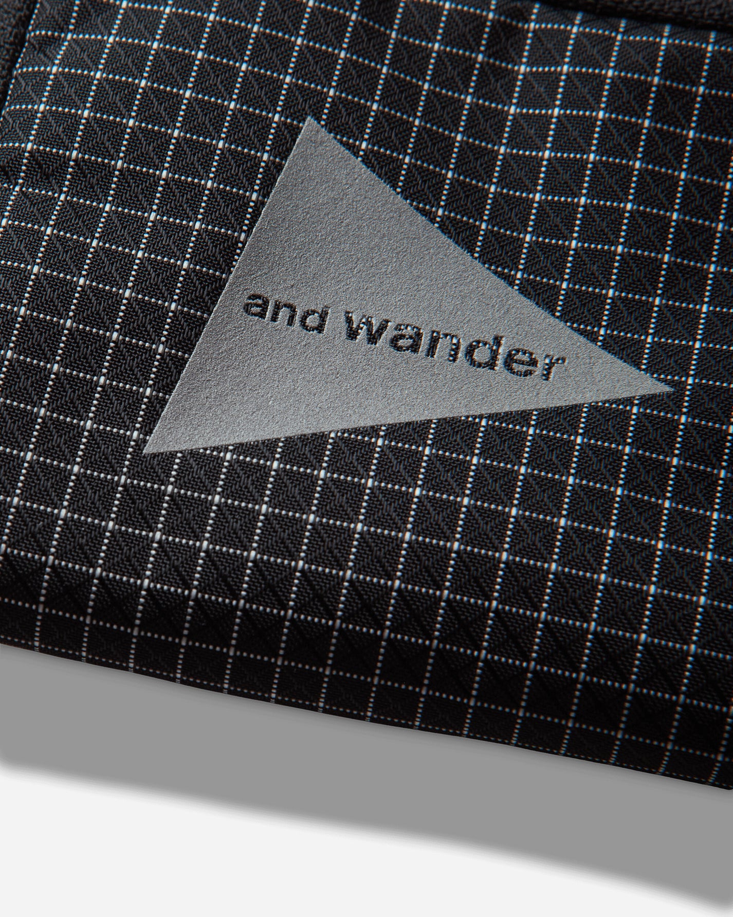 and wander 127 Ocean Rip Wallet Black Wallets and Cardholders Wallets 5745977119 010