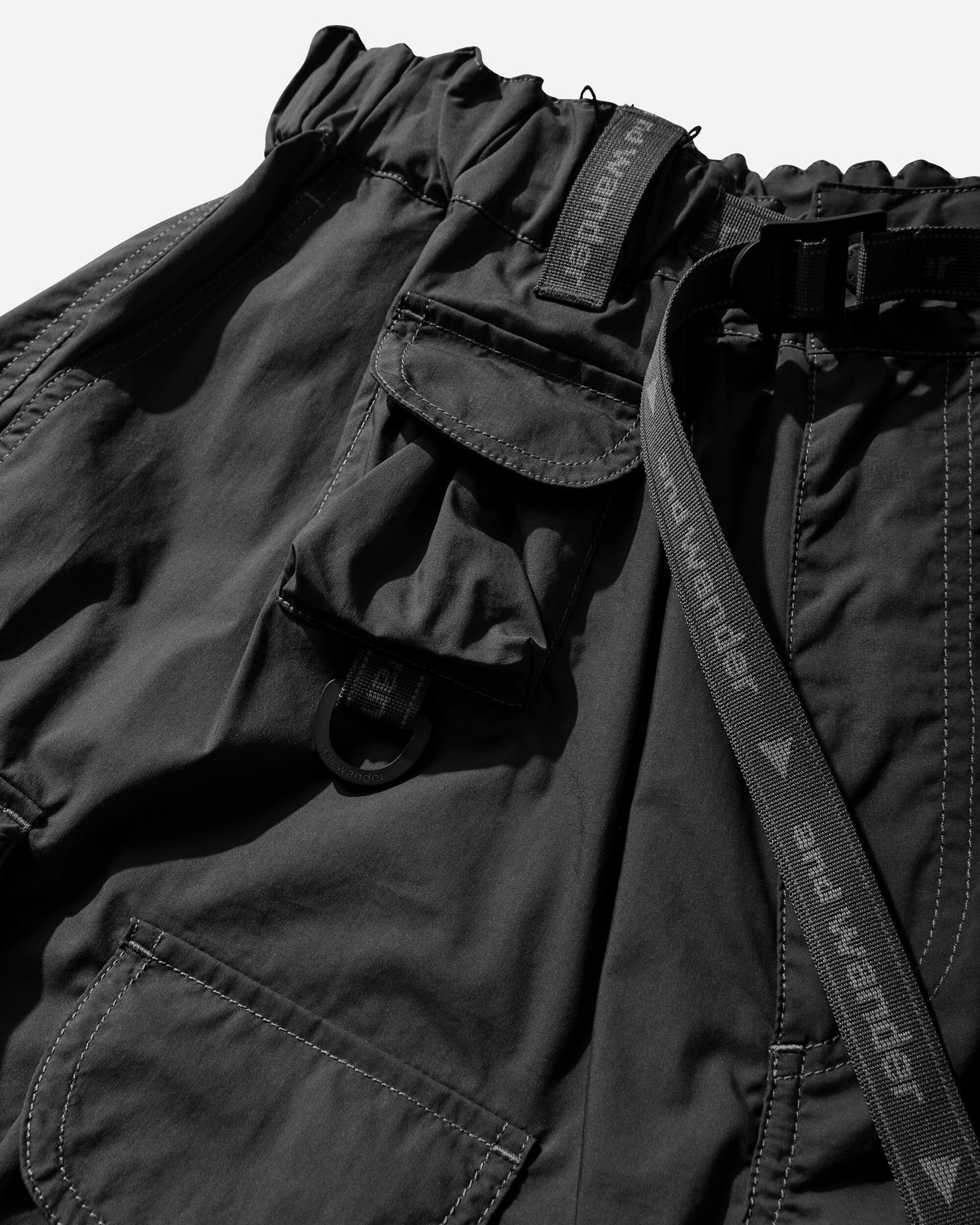 and wander 054  Multi Pocket Short Pants (M) Black  Shorts Cargo Short 5746182055 010