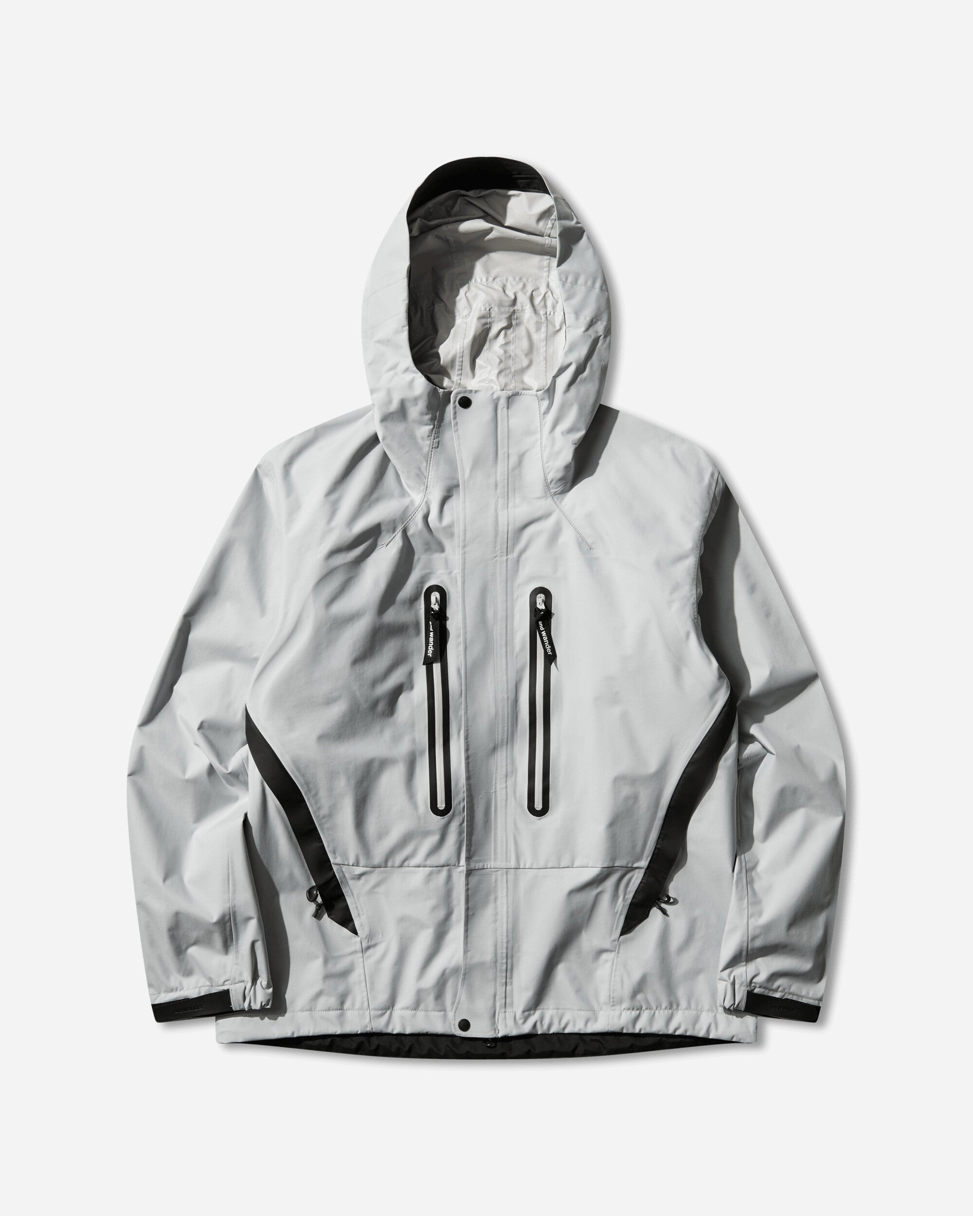 and wander 003  2.5L Hiker Rain Jacket L.Gray Coats and Jackets Jackets 5746911003 021