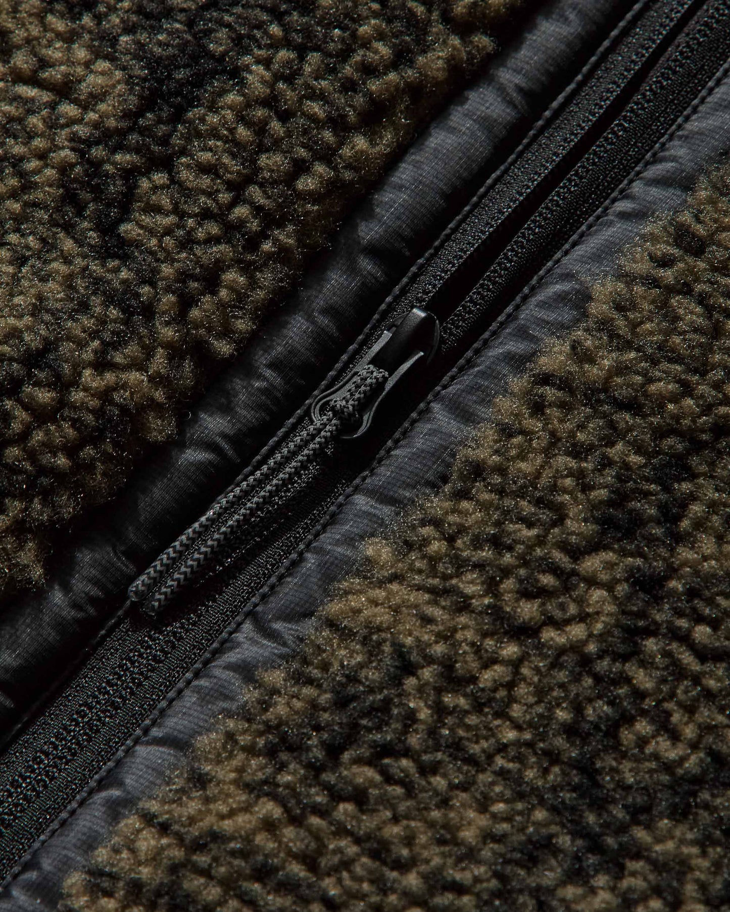 ROA Ewe Furry Jacket Olive Coats and Jackets Fleece Jackets RBMW0506FA339 GRN0012