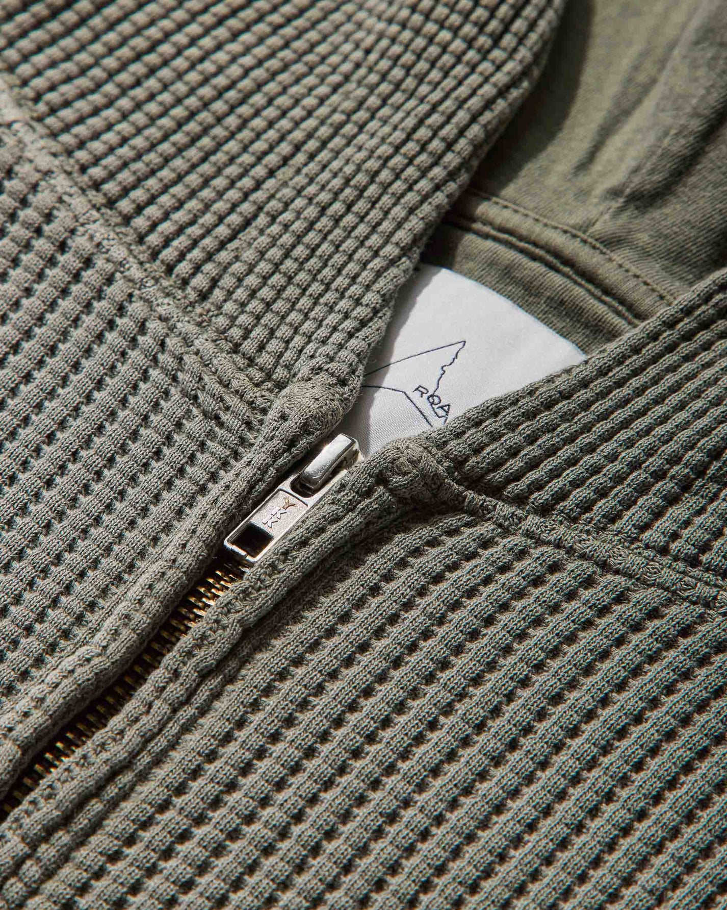 ROA Bee Sun Faded Waffle Zip Up Hoodie Olive Sweatshirts Zip-Ups RBMW0513FA340 GRN0012