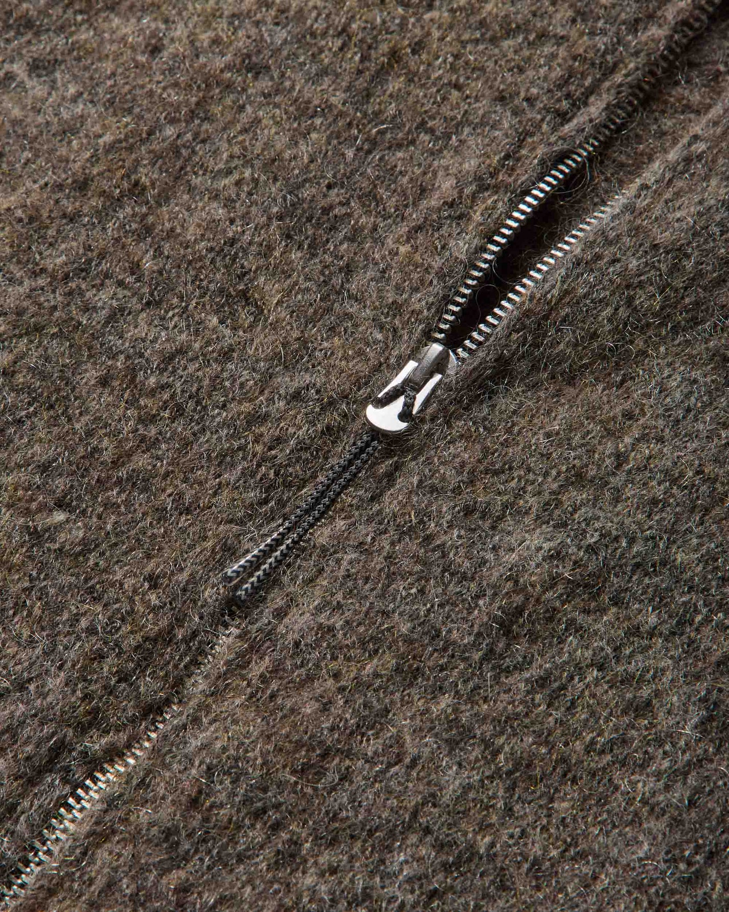 ROA Tasna Mohair Zip Up Sweater Dark Taupe Knitwears Sweaters RBWW062YA23 BEG0025