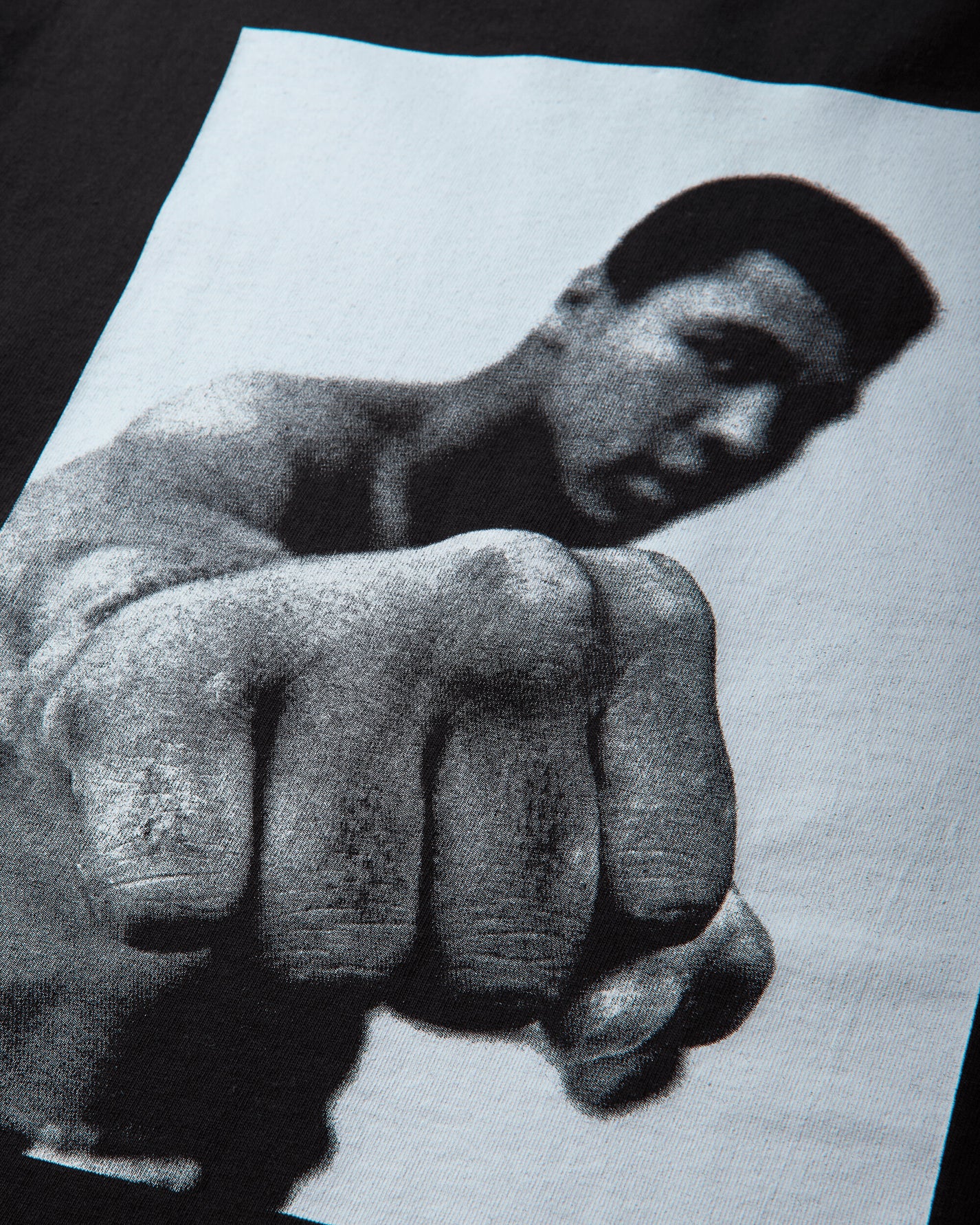 sacai Muhammad Ali LS TShirt Black T-Shirts Longsleeve 26-01158S 001